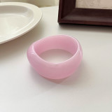 Wide irregular resin bracelet with female niche design, dyed wide bracelet