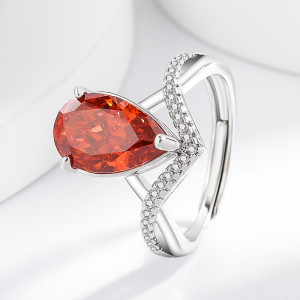 Caibao Ice Flower Cut V-Row Pear shaped Ring for Women's Explosive Flash High Carbon Diamond Crown Water Drop Ring