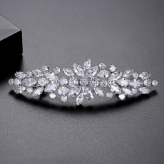 Daily Versatile Hair Accessories with Zirconia Stone Decorations, Broken Hair Combs, Bridal Combs, Coiled Hair, Zirconia Combs