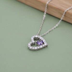 Sparkling Diamond Heart Necklace with Women's Zircon Pendant Titanium Steel Anti Sensitivity Clavicle Chain