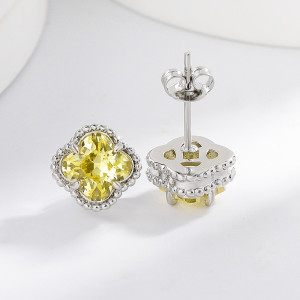 Ice Flower Cut High Carbon Diamond Clover Earnail Color Treasure Earrings