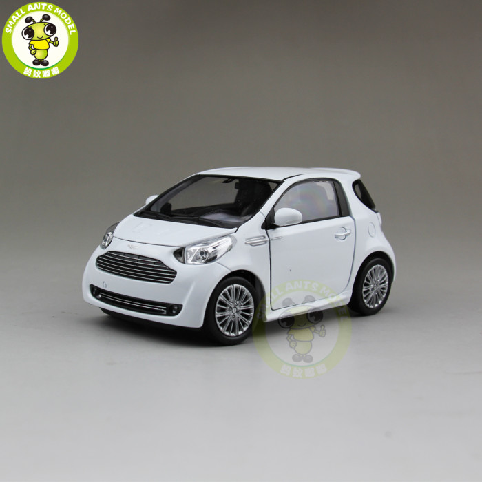 1/24 Aston Martin Cygnet Welly 24028 diecast model car toys for kids children