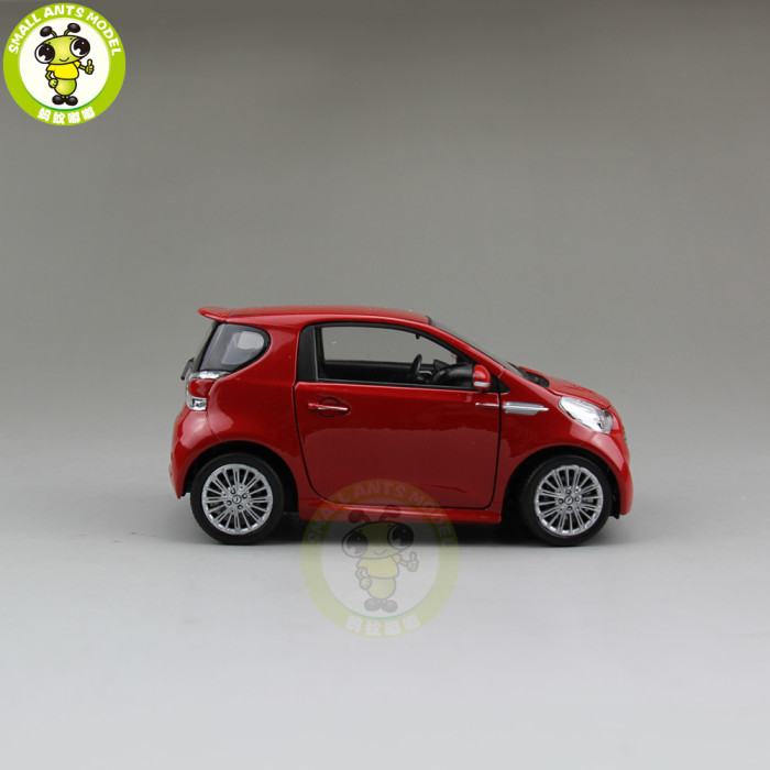 1/24 Aston Martin Cygnet Welly 24028 diecast model car toys for kids children