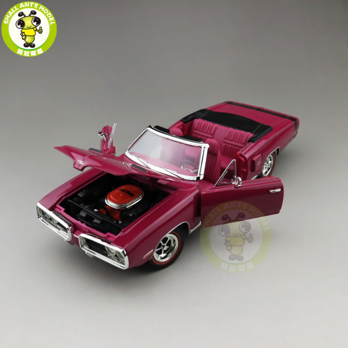 1/18 1970 DODGE CORONET R/T Road Signature Diecast Model Car Toys Boys Girls Gift Purple