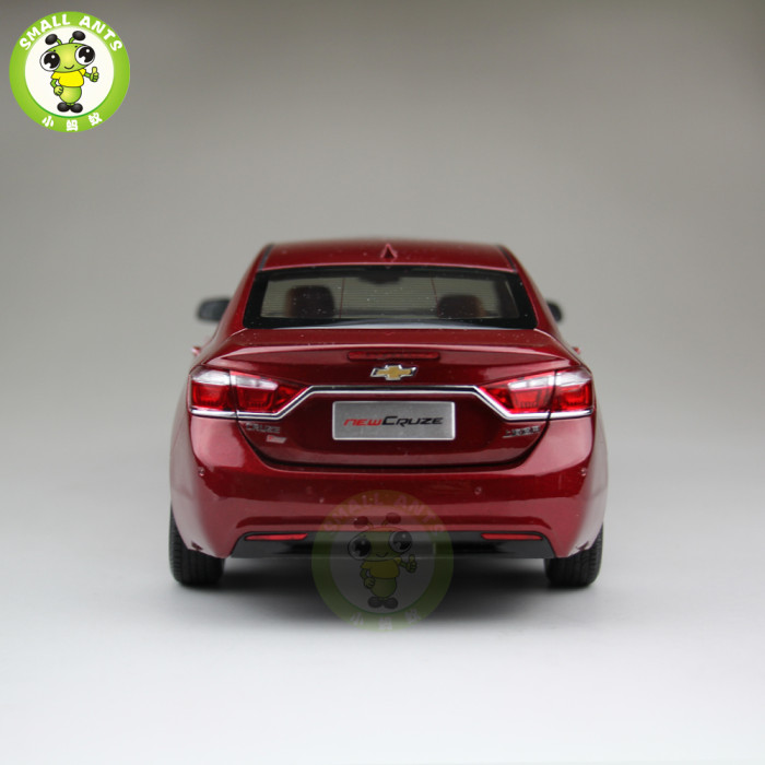 1:18 Chevrolet New Cruze 2015 Diecast Car Model Red