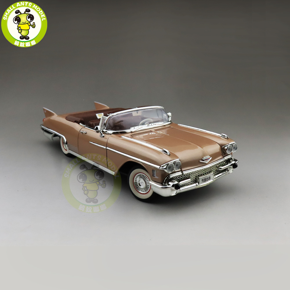 1/18 1958 CADILLAC ELDORADO BIARRITZ Road Signature Diecast Model