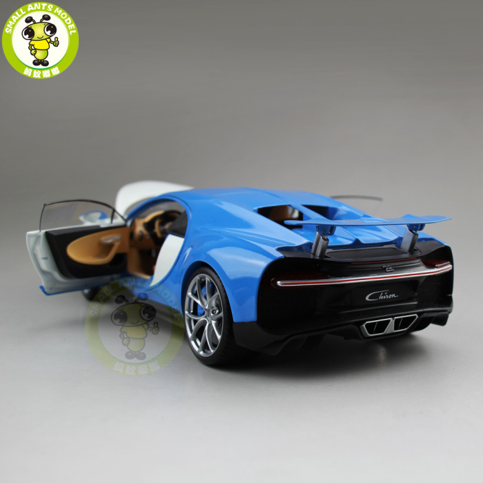1/18 Bugatti Chiron 2016 Super Car Welly GTAUTOS Diecast Metal Car Model Boy Girl Birthday Gift