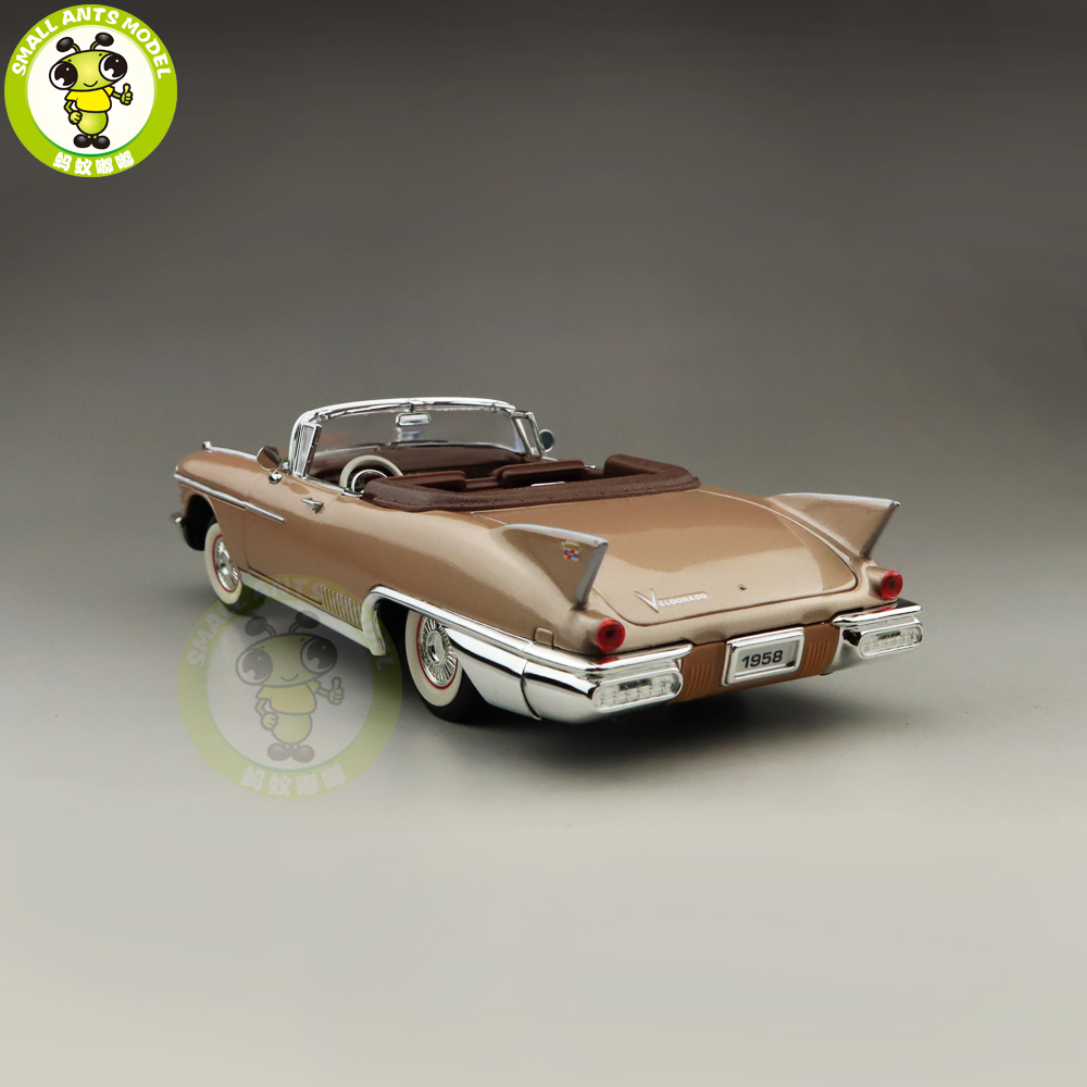 1/18 1958 CADILLAC ELDORADO BIARRITZ Road Signature Diecast Model