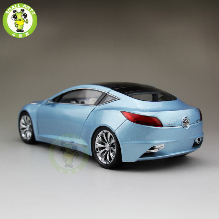 1:18 US GMC Buick Riviera 2009 Diecast Car Model Blue