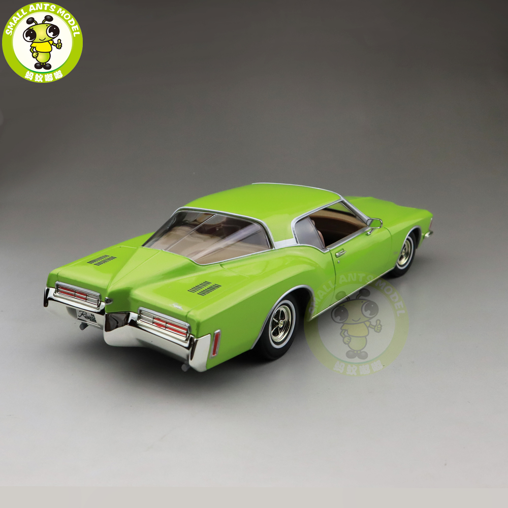 1/18 1971 Buick RIVIERA GS Road Signature Diecast Model Car Toys