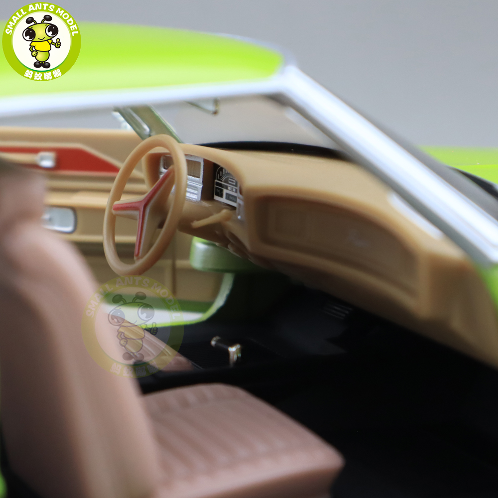 1/18 1971 Buick RIVIERA GS Road Signature Diecast Model Car Toys