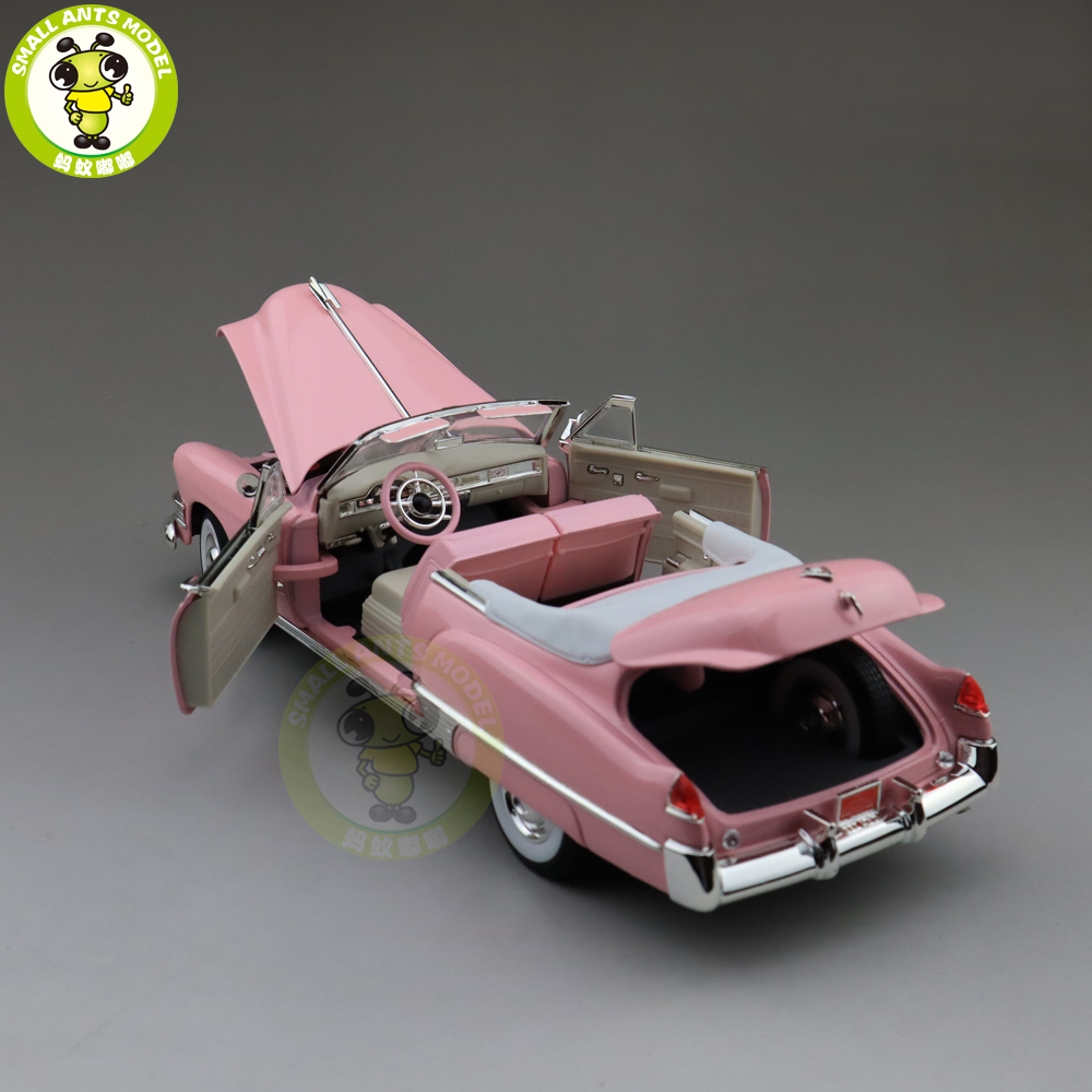 1/18 1949 CADILLAC COUPE DE VILLE Road Signature Diecast Model Car
