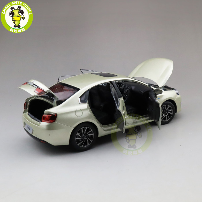 1/18 Citroen C4 C4L Diecast car model Toys Kids Boy Girl GIFTS Gold