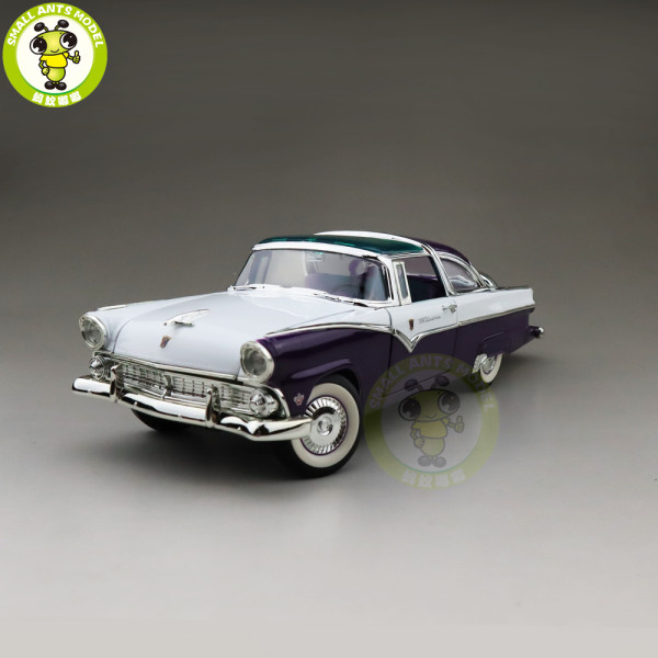 1/18 1955 Ford Crown Victoria Road Signature Diecast Model Car Toys Boys Girls Gift
