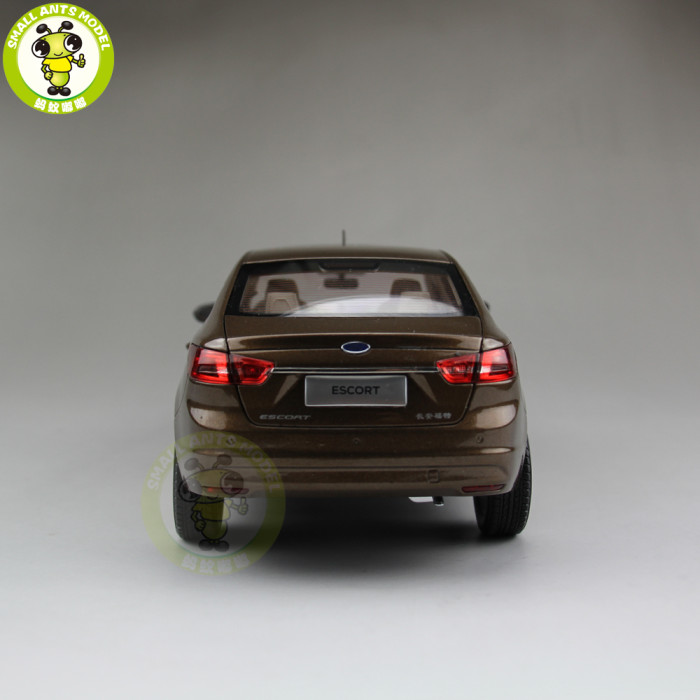 1/18 Ford Escort Diecast car model for collection gifts hobby Brown