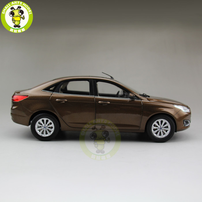 1/18 Ford Escort Diecast car model for collection gifts hobby Brown
