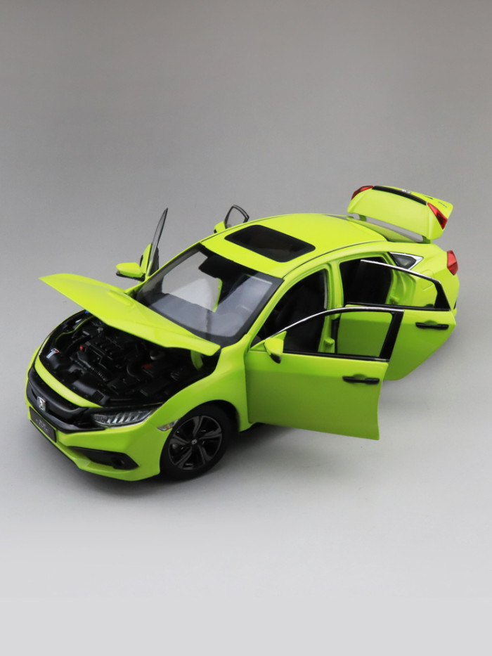 1/18 Honda CIVIC 10th generation 2019 Diecast Metal Car Model Toys For Kids Boy Girl Gift Collection Hobby Green