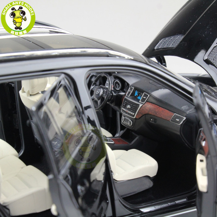 1/18 Mercedes Benz GL GLS 500 X166 Class Klasse Diecast Metal Car SUV Model Toys Boy Girl Birthday Gift Collection Hobby