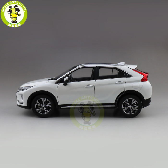 1/18 Mitsubishi ECLIPSE CROSS SUV Diecast Metal Car SUV Model Toys kids Boy Girl Gift Collection White