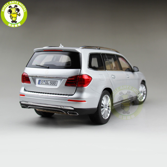 1/18 Mercedes Benz GL GLS 500 X166 Class Klasse Diecast Metal Car SUV Model Toys Boy Girl Birthday Gift Collection Hobby