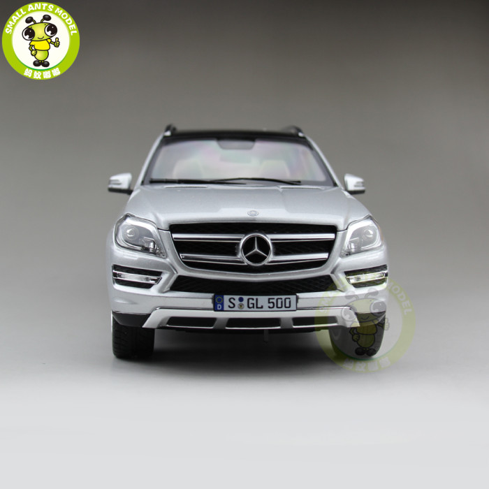 1/18 Mercedes Benz GL GLS 500 X166 Class Klasse Diecast Metal Car SUV Model Toys Boy Girl Birthday Gift Collection Hobby