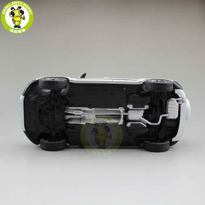 1/18 VW Skoda Yeti SUV Diecast Metal SUV CAR MODEL gift hobby collection White