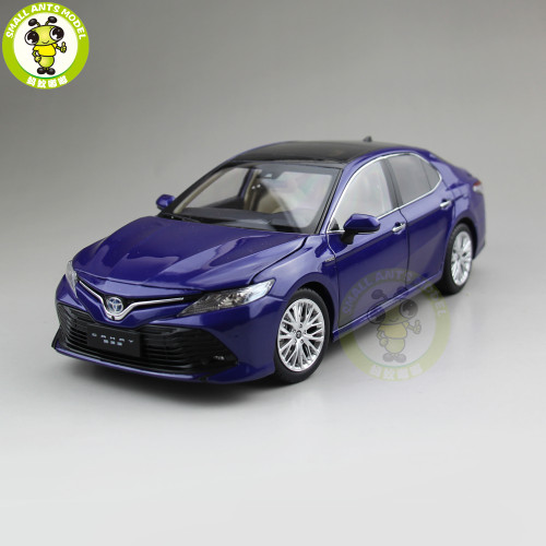 1/18 Toyota Camry 2018 8th generation hybrid Diecast Car Model Toys for kids Children Birthday Gift Collection Blue