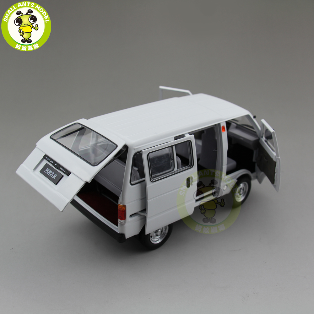 1/18 Toyota DAIHATSU China Tianjin Huali TJ110 Diecast Car Van