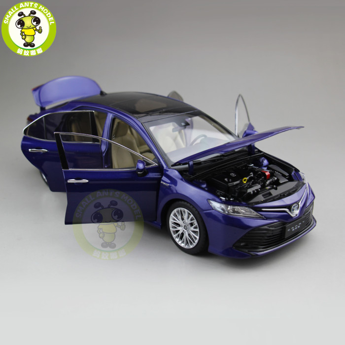 1/18 Toyota Camry 2018 8th generation hybrid Diecast Car Model Toys for kids Children Birthday Gift Collection Blue