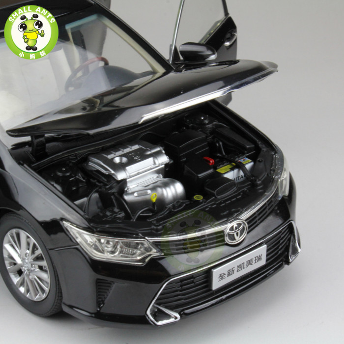 1:18 Toyota New Camry 2015 Diecast Car Model Toys kids boy girl gifts black