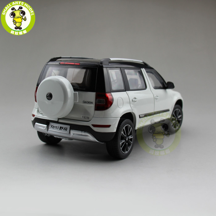 1/18 VW Skoda Yeti SUV Diecast Metal SUV CAR MODEL gift hobby collection White
