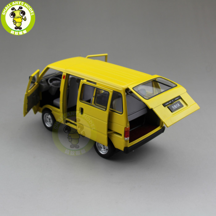 1/18 Toyota DAIHATSU China Tianjin Huali TJ110 Diecast Car Van Model Toy Gift Collection Yellow
