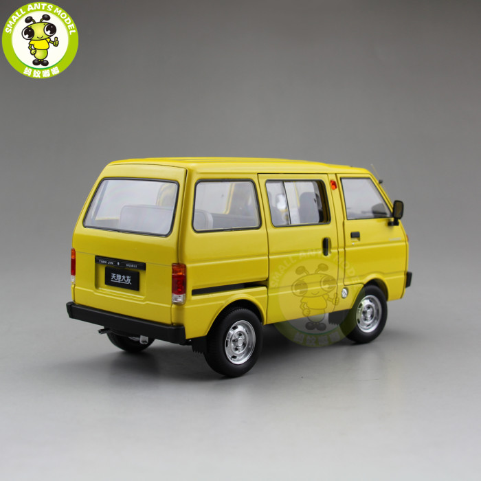 1/18 Toyota DAIHATSU China Tianjin Huali TJ110 Diecast Car Van Model Toy Gift Collection Yellow