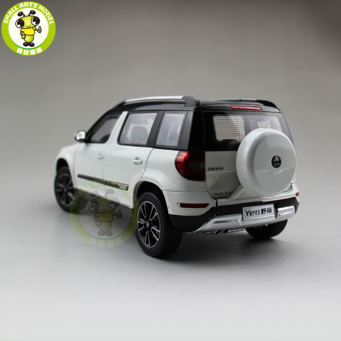 1/18 VW Skoda Yeti SUV Diecast Metal SUV CAR MODEL gift hobby collection White