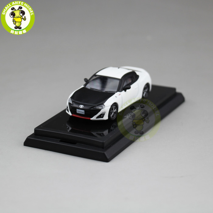 1/64 Toyota 86 AE86 GT Nissan Racing Sport Car Diecast Metal Car Model Toy Gift Hobby Collection