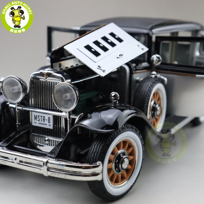 1/18 AUTO WORLD 1931 PEERLESS MASTER 8 SEDAN Diecast Model Car Toys Boys Girls Gift