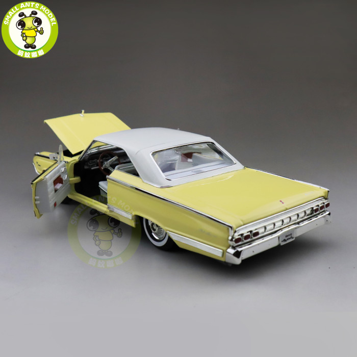 1/18 1964 MERCURY MARAUDER Road Signature Diecast Model Car Toys Boys Girls Gift