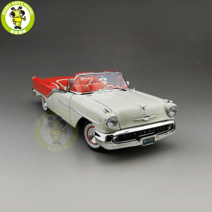 1/18 1957 OLDS MOBILE Super 88 Road Signature Diecast Model Car Toys Boys Girls Gift