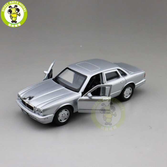 1/36 JACKIEKIM Jaguar XJ6 XJ-6 Diecast Model CAR Toys for kids Pull Back Boys Girls gifts