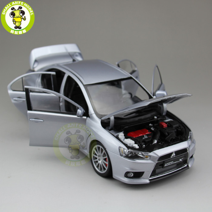 1/18 Mitsubishi Lancer EVO-X EVO X 10 Left Steering Wheel LHD Diecast Metal Car Model Toy Boy Girl Gift Collection Silver