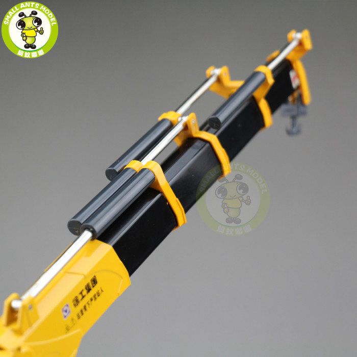 1/35 XCMG Articulated Truck Crane Construction Machinery Diecast Model Car Truck