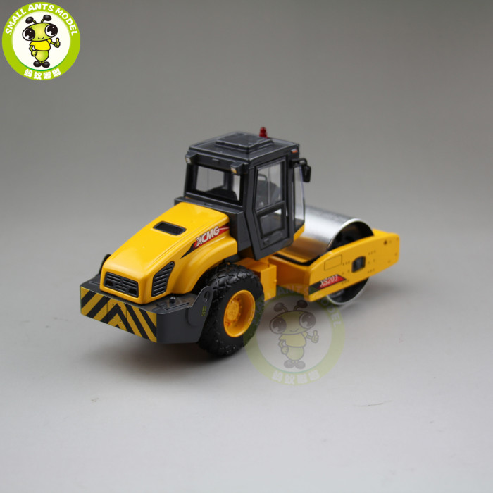 1/35 XCMG XS202 Vibratory Roller Construction Machinery Diecast Model Car Toy Hobby