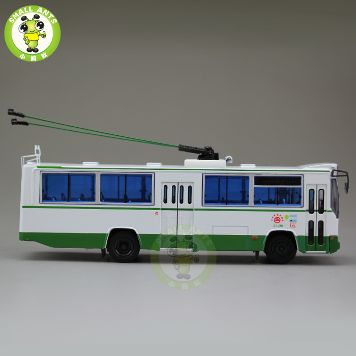1/76 ShangHai Brand Trolleybus Bus Diecast Bus Car Model Toys Kids Gifts