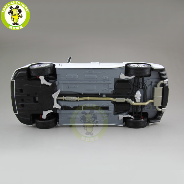 1/18 Mitsubishi Lancer EVO-X EVO X 10 BBS Right Steering Wheel RHD Diecast Metal Car Model Toy Boy Girl Gift Collection White