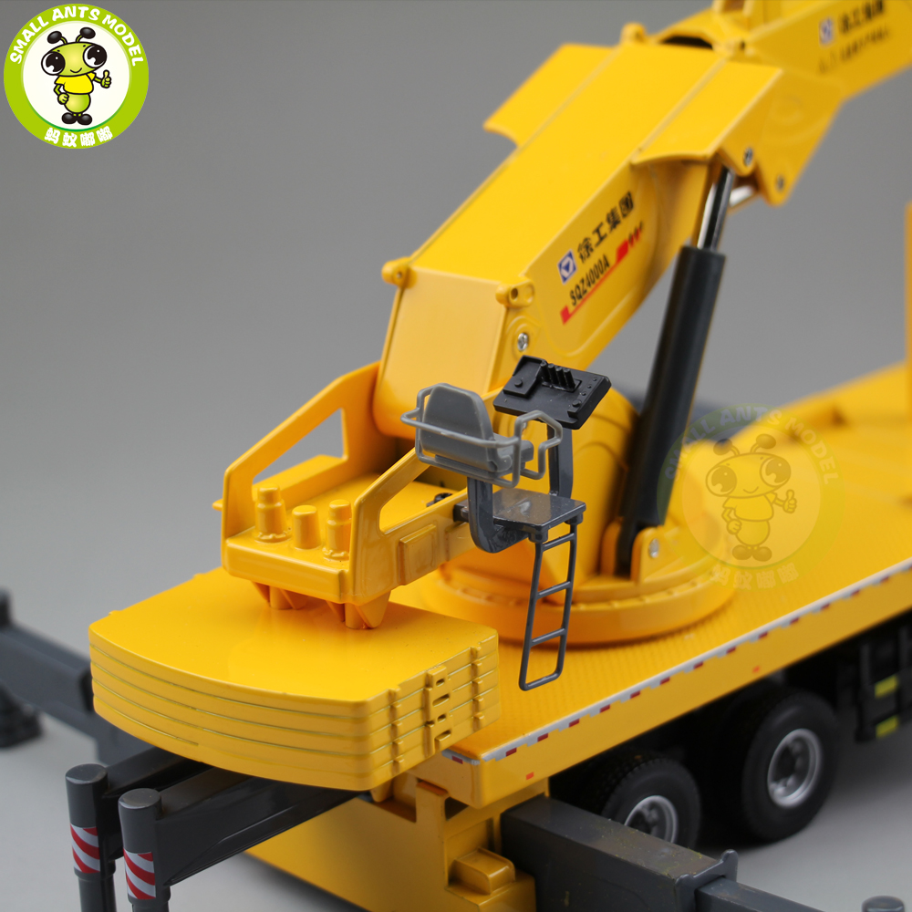 1/35 XCMG Articulated Truck Crane Construction Machinery Diecast