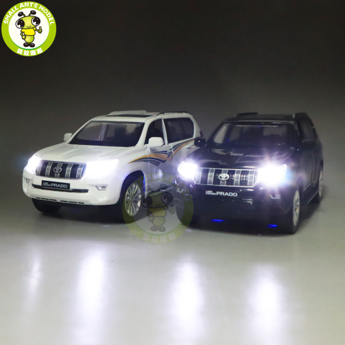 1/32 CAIPO 2019 Toyota Land Cruiser Prado Diecast SUV Car Model Toys for kids children Sound Lighting Pull Back gifts