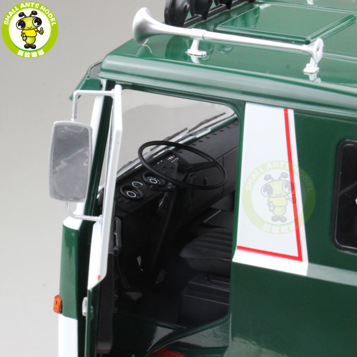 1/18 Scania Lbt 141 Tractor Truck Asg 3-Assi 1976 ROAD-KINGS RK180011 Diecast Car Truck Model Toys for kids Gift Green & Red