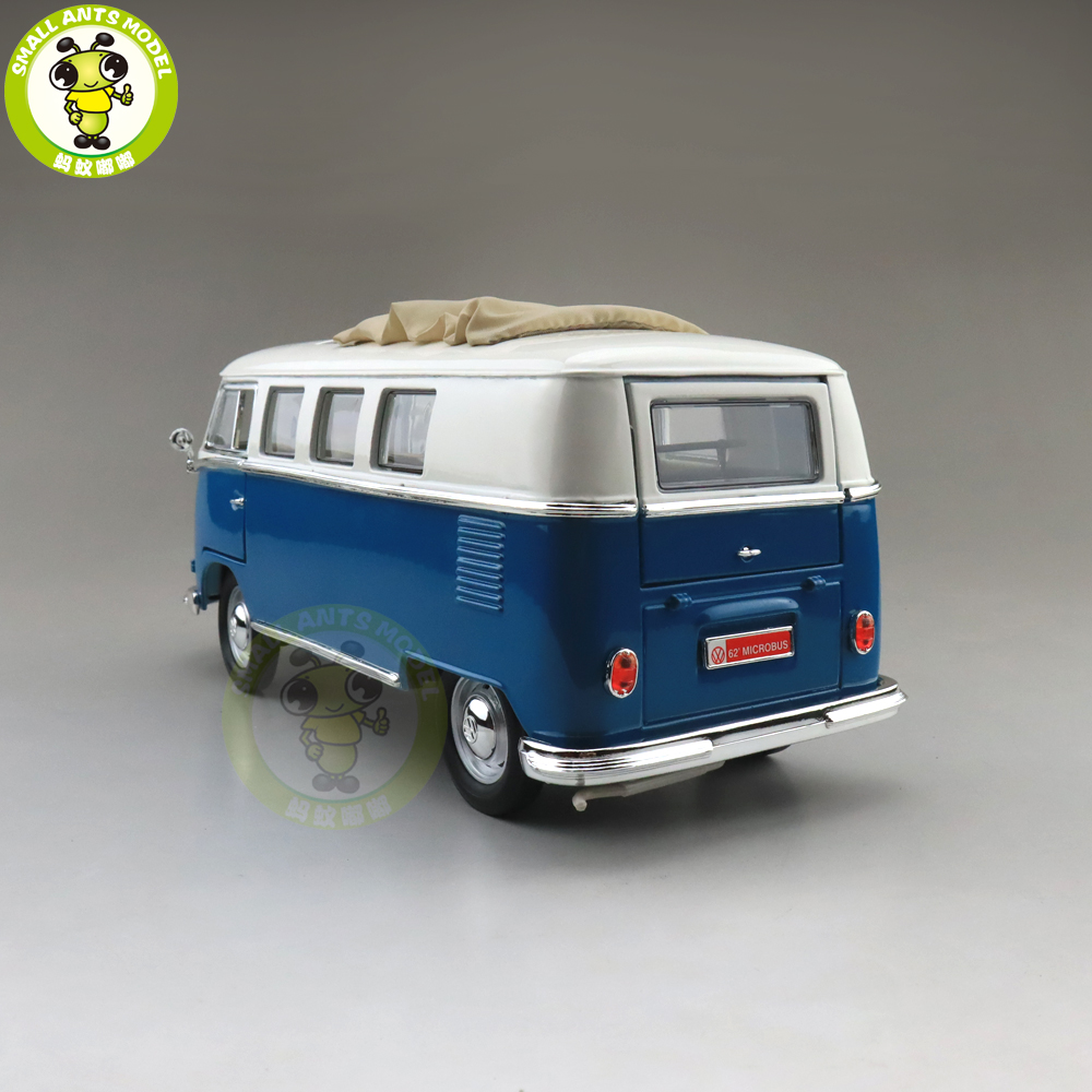1/18 1962 Volkswagen VW Microbus Road Signature Diecast Model Car