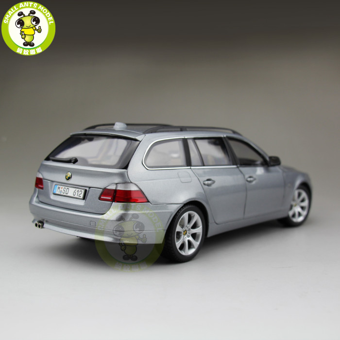 1/18 Kyosho BMW 5er E61 Wagon Hatchback Diecast Model Car Toys Kids Gifts