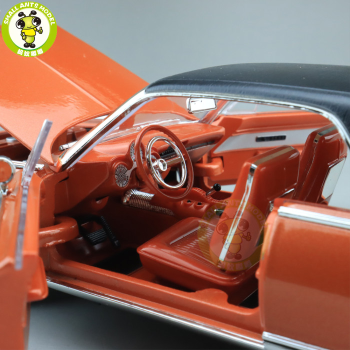 1/18 1963 Chrysler Turbine Car Road Signature Diecast Model Car